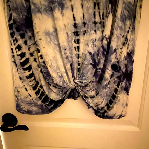 COIN 1904 tye dye blouse 2X - Picture 2 of 5